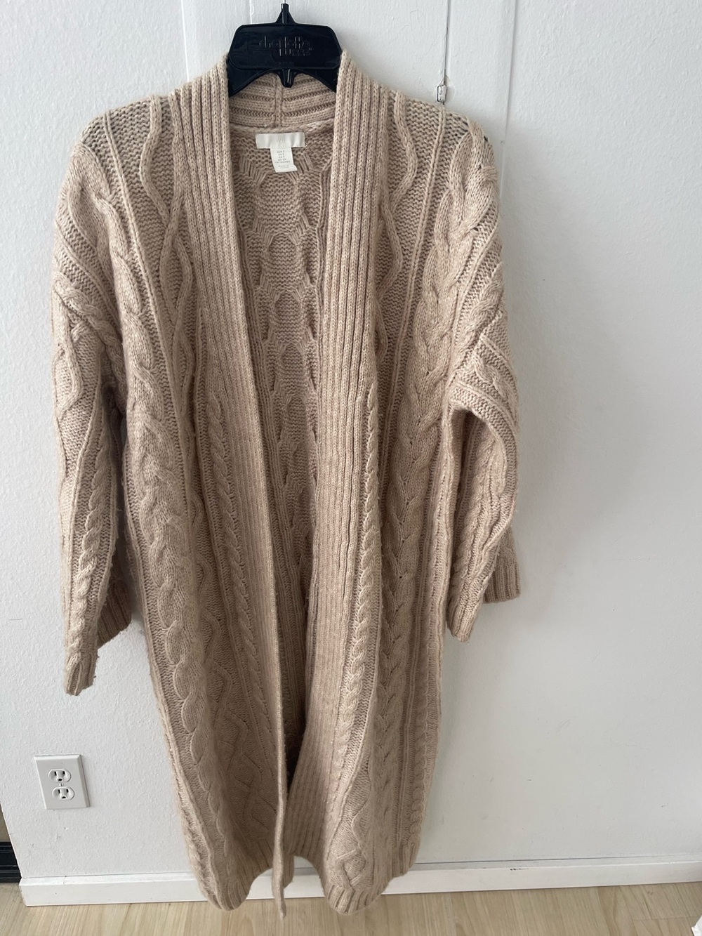 H&M Beige Cable Knit Open Cardigan Sweater long women’s jacket